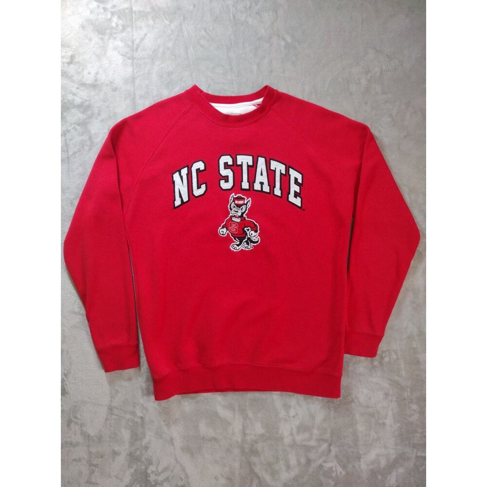 NC State Wolfpack E5 Sweatshirt Size M Red w/Embroidery Fandom NCAA Sports